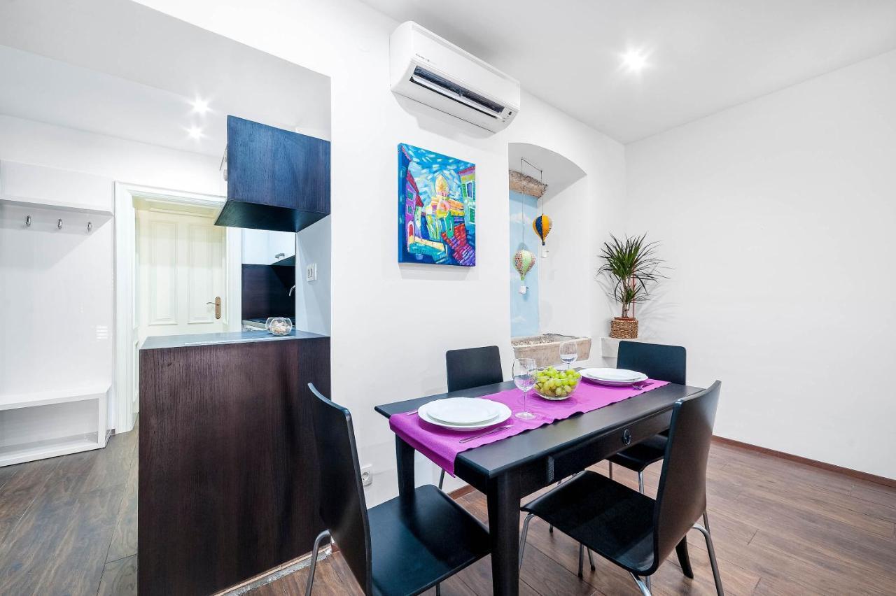 Apartamento Aparment Lila Šibenik Exterior foto
