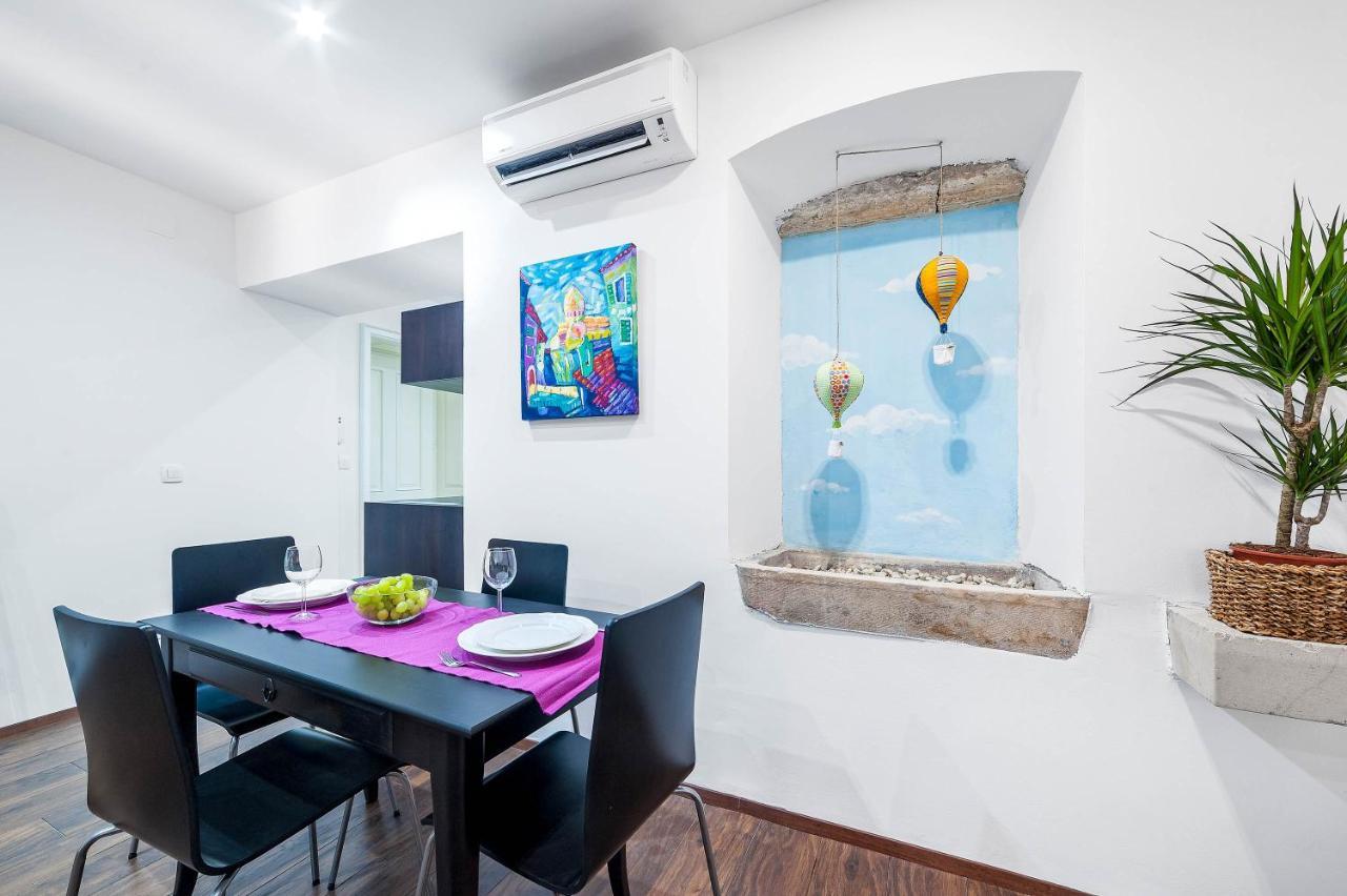 Apartamento Aparment Lila Šibenik Exterior foto